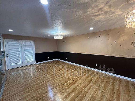 4th image of 1784 Ashley St