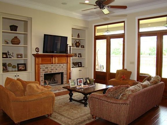 4th image of 5225 Berwick Dr