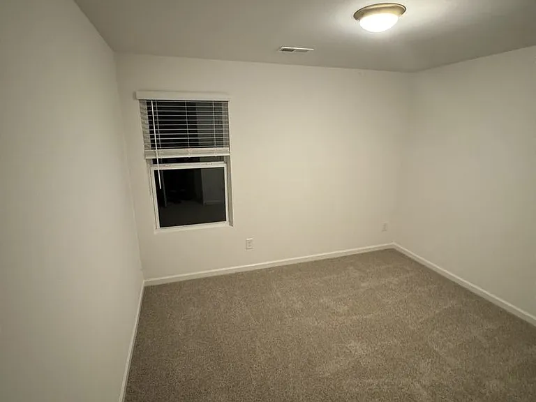 495 Switch St — Photo 10