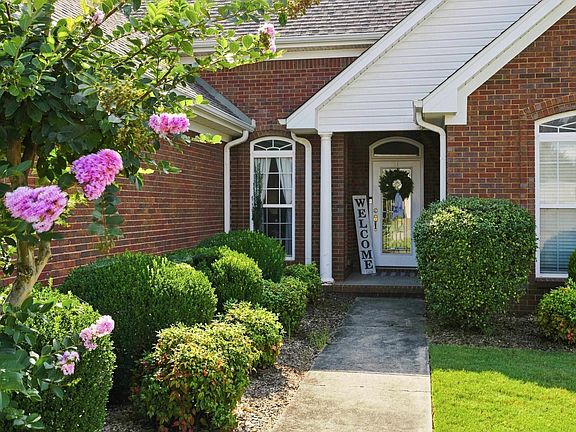 3rd image of 108 Wheaton Ct