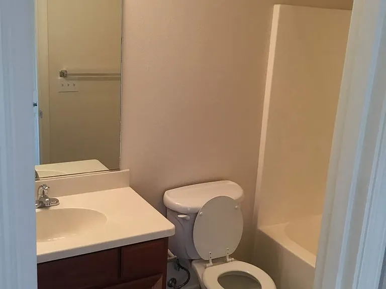 1698 Riley Ln — Photo 18
