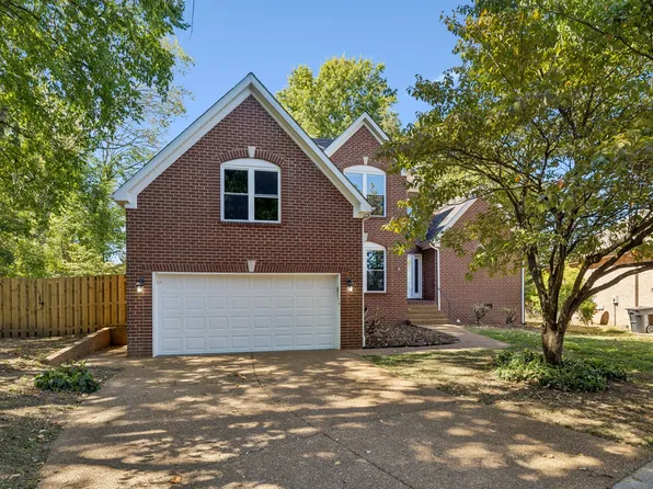2308 Winder Cir, Franklin, TN 37064