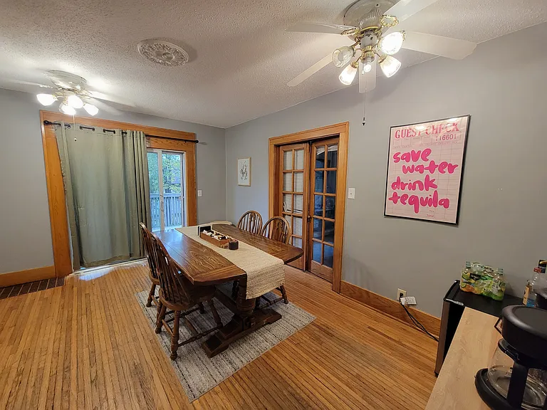 2300 Franklin St #1 — Photo 34