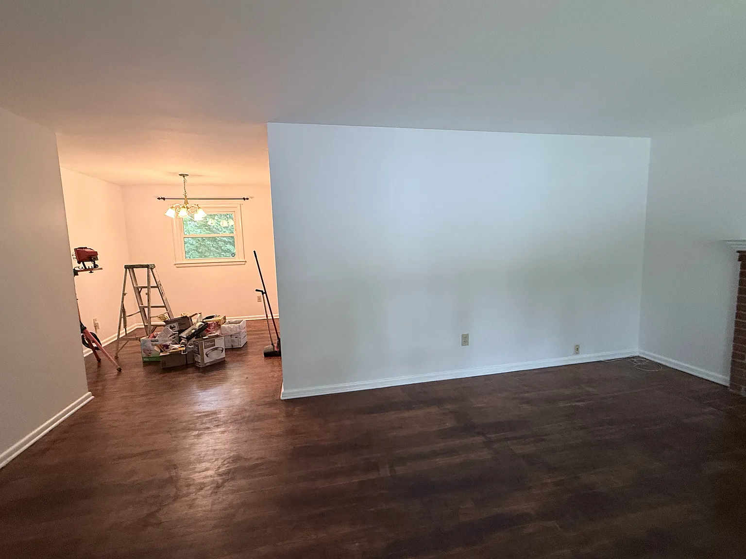 3 bed, 2150 sqft, $3,895 — Photo 4