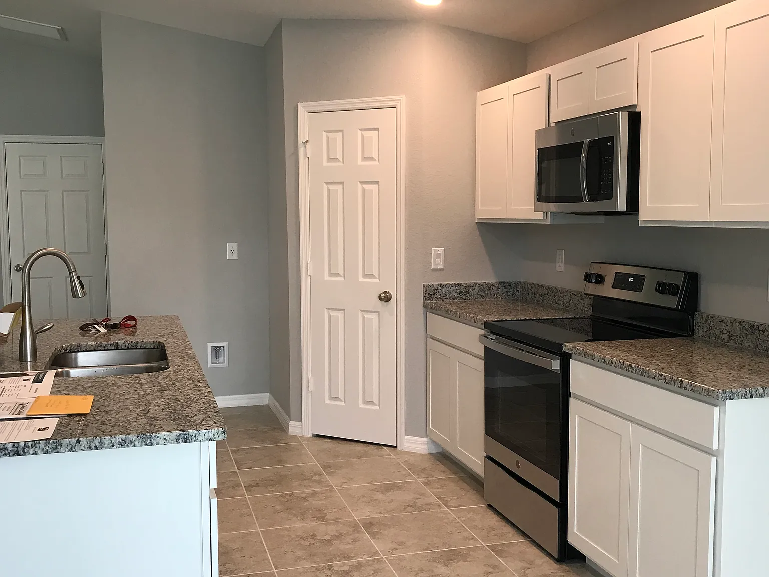NE 39th St, Cape Coral — Photo 3