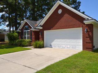 918 Rachel Ln, Hinesville, GA 31313