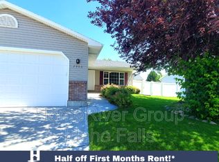 2960 Simon St, Idaho Falls, ID 83402