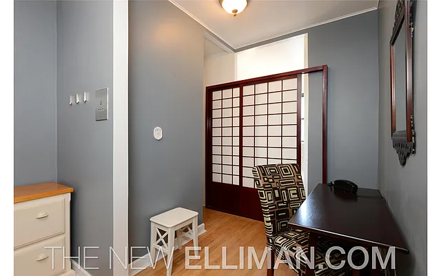 Sold by Douglas Elliman | media 10