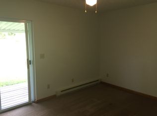 216 Cherry Ln, Somerset, PA 15501