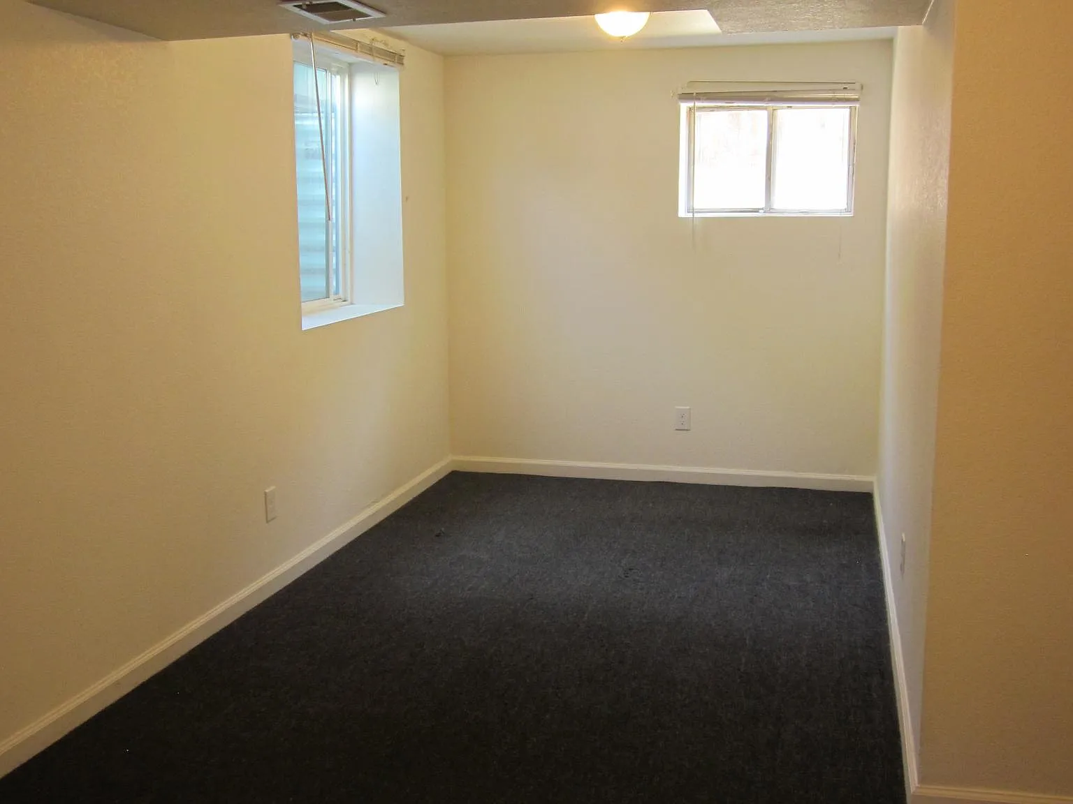 4 bed, 2000 sqft, $2,500 — Photo 4