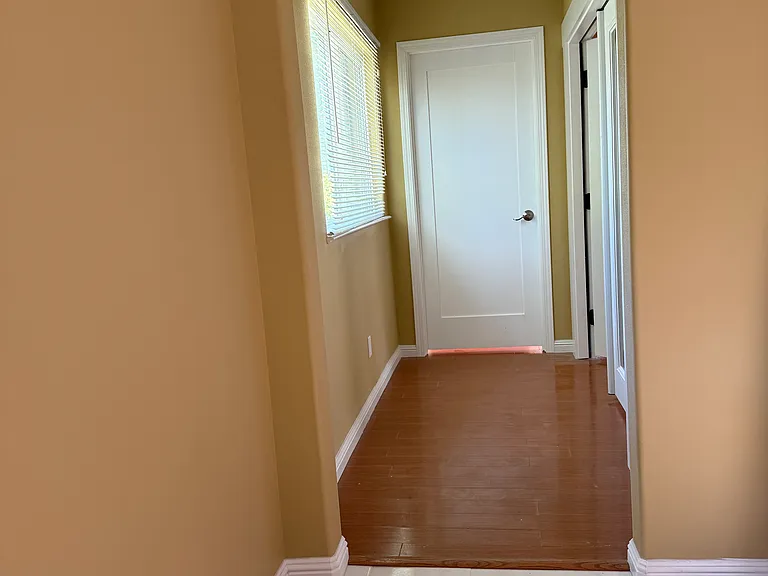 322 Jackson St — Photo 7