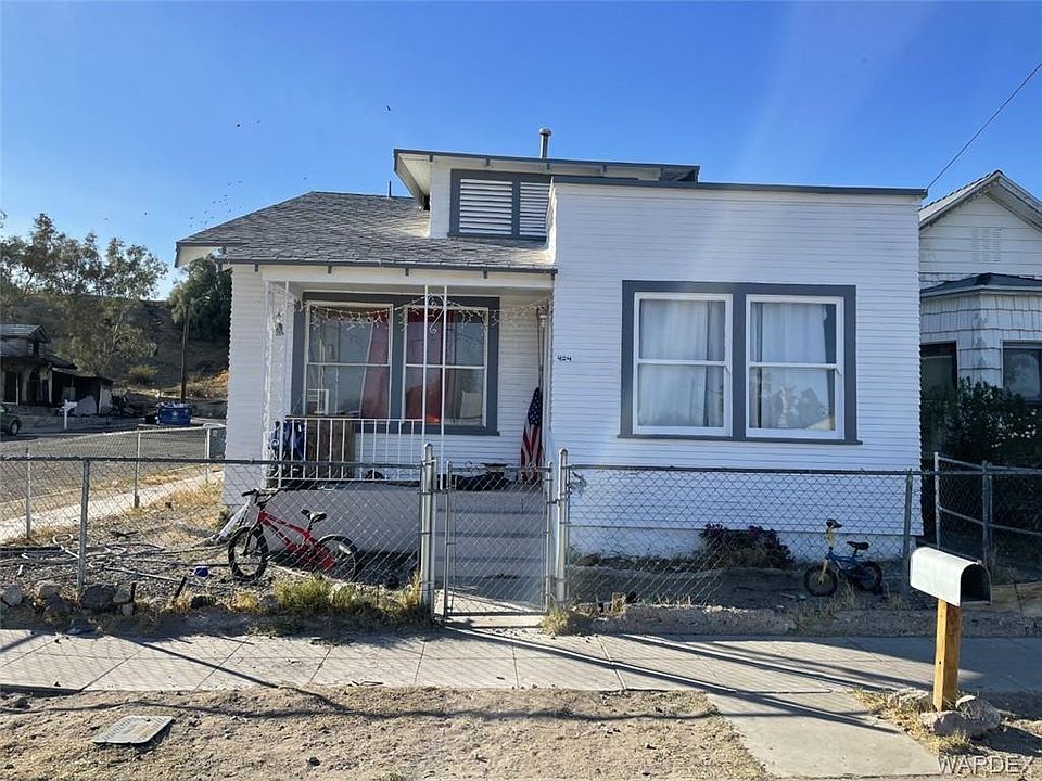 2nd image of 424 B St
