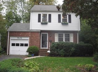 310 Lantana Ave, Englewood, NJ 07631