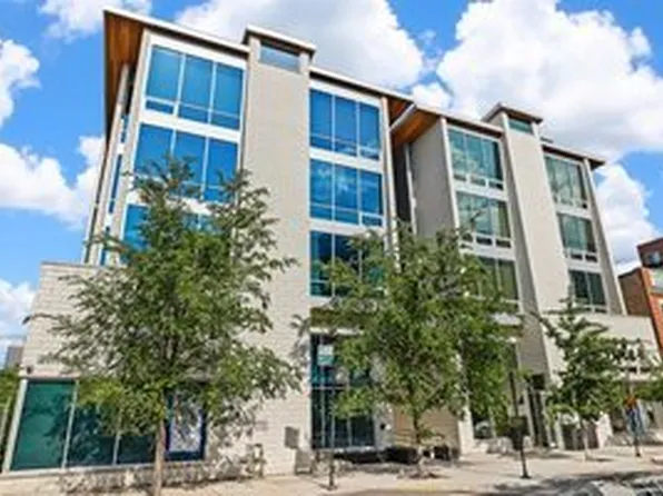 925 N Larrabee St APT 2N, Chicago, IL 60610