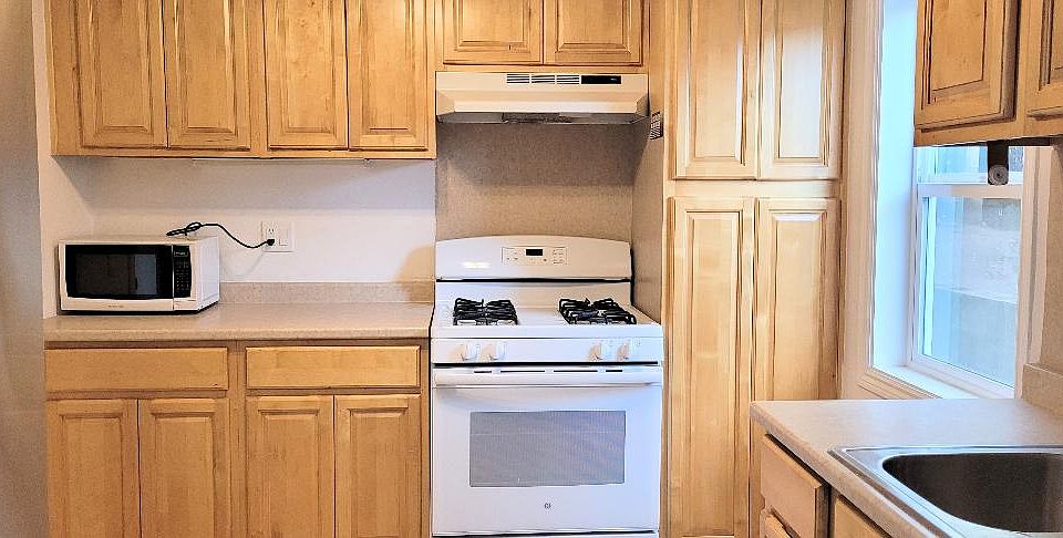 1st image of 369 Alvarado St #A