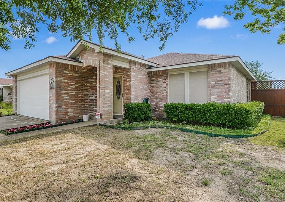1st image of 1725 Spinnaker Way