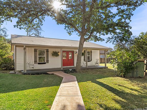 3rd image of 8418 DEERVIEW LN
