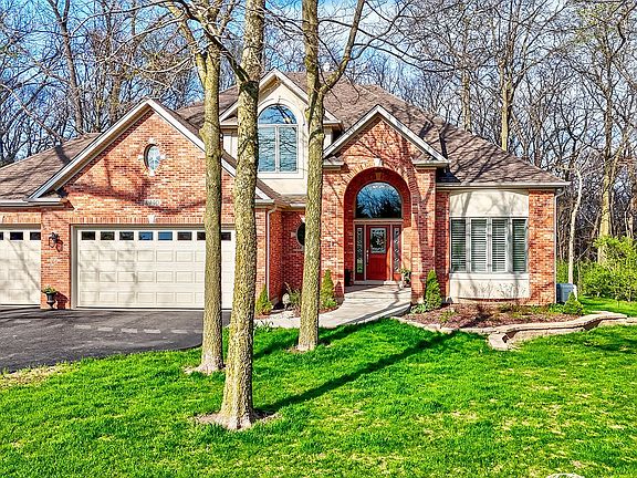 2nd image of 8940 N Stonewall Dr