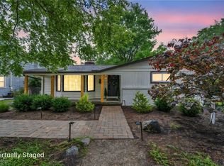 3221 Columbia Rd, Westlake, OH 44145