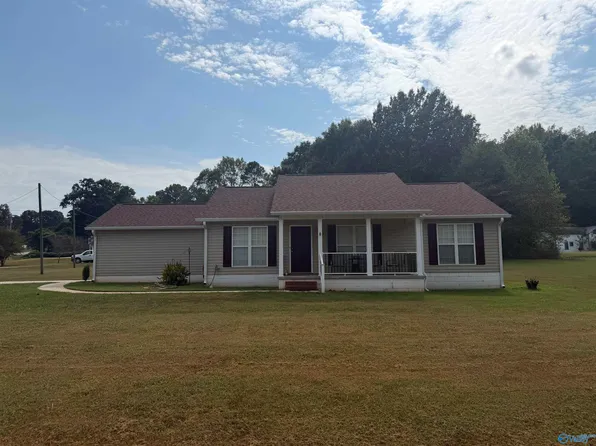 2026 Center Springs Rd, Somerville, AL 35670