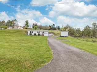 73 Gypsy Ave, Lebanon, VA 24266