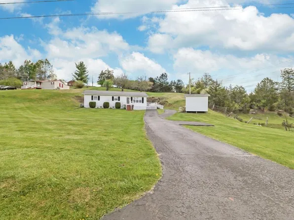 73 Gypsy Ave, Lebanon, VA 24266