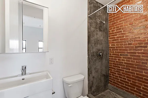 Rented by Citi Habitats | media 54