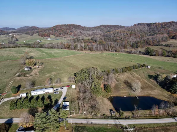 1621 E Level Green Rd, Brodhead, KY 40409