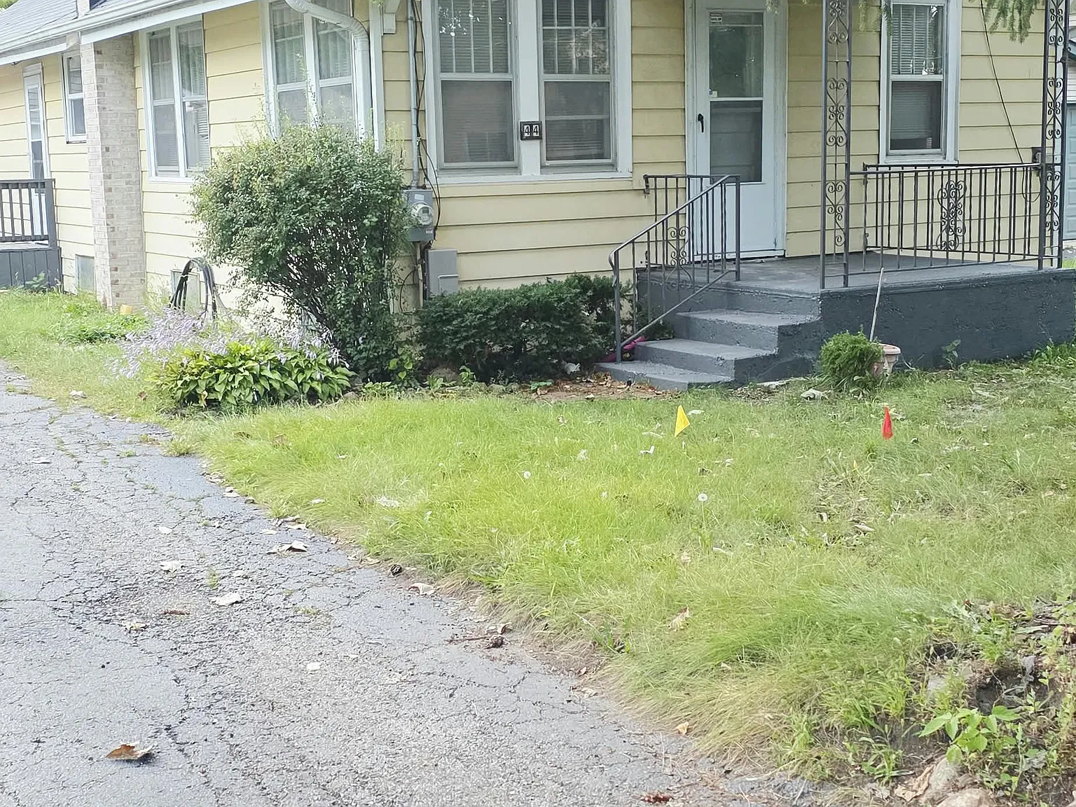 3 bed, 1156 sqft, $2,399 — Photo 1