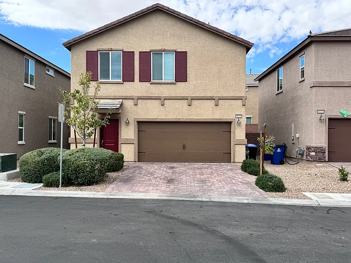 4 bed, 2.5 bath, 1599 sqft, $2,145 — Photo 1