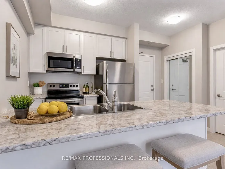 101 Shoreview Pl #124 — Photo 17