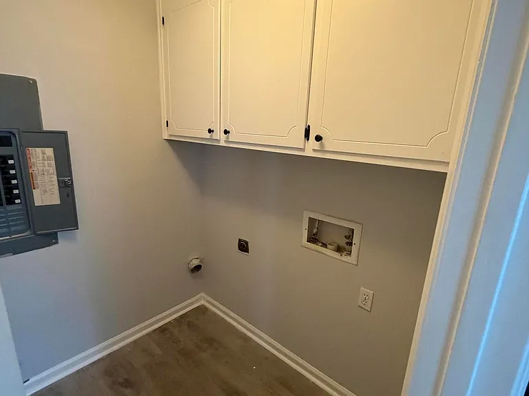 3803 Sterling Pointe Dr — Photo 6
