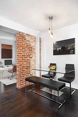 Sold by Compass | media 18