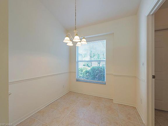 5th image of 1740 Royal Cir #1101