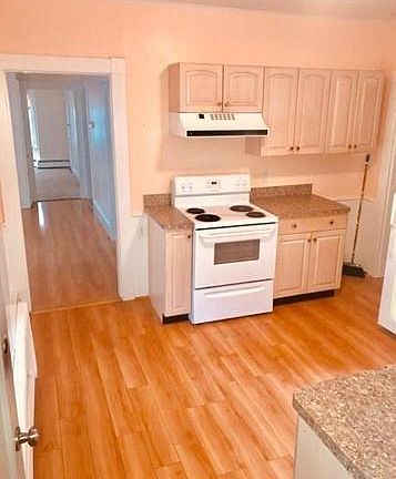 5th image of 10 Nursery St #1