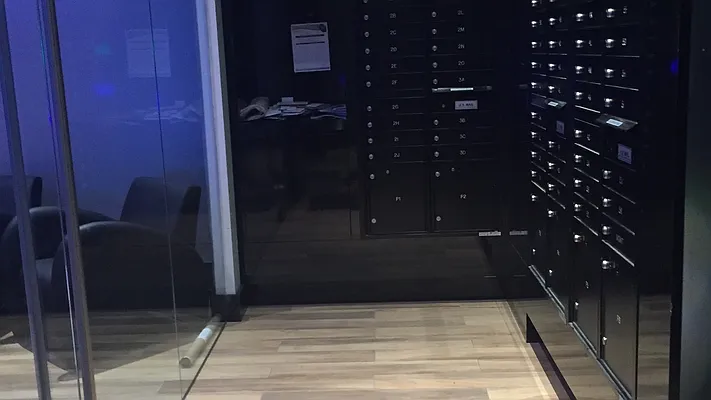 Rented by Nooklyn NYC LLC | media 35