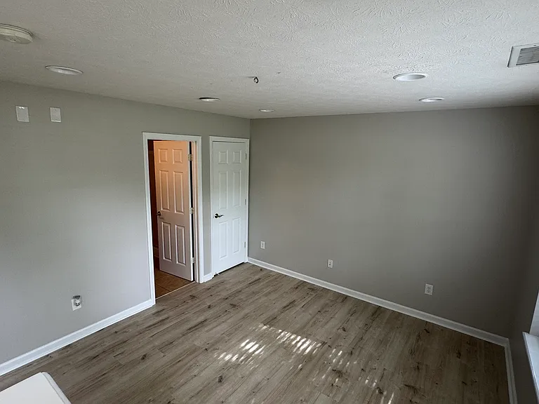 13340 Golden Gate Dr W — Photo 10