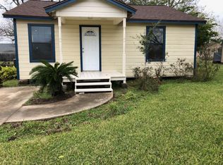 618 N Avenue C, Freeport, TX 77541