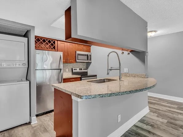 5740 Rock Island Rd, Fort Lauderdale, FL