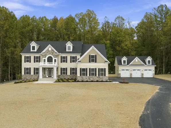 955 Bounty Pl, Owings, MD 20736