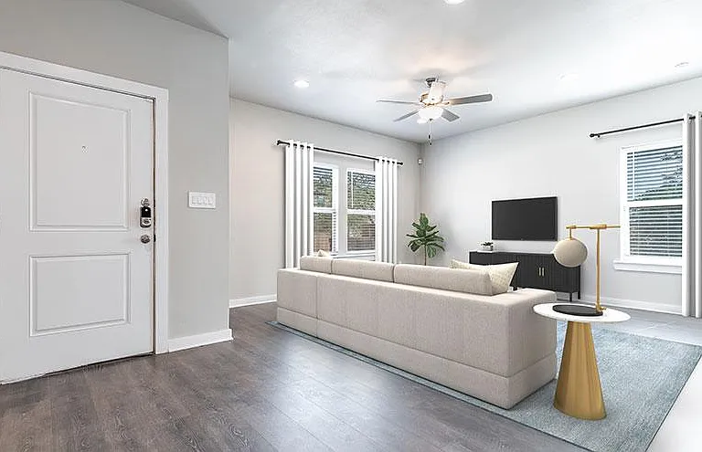 Patterson Pointe — Photo 11