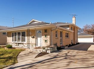 5950 W Maple Ave, Berkeley, IL 60163