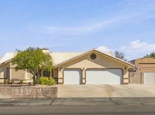 311 Glasgow St, Henderson, NV 89015