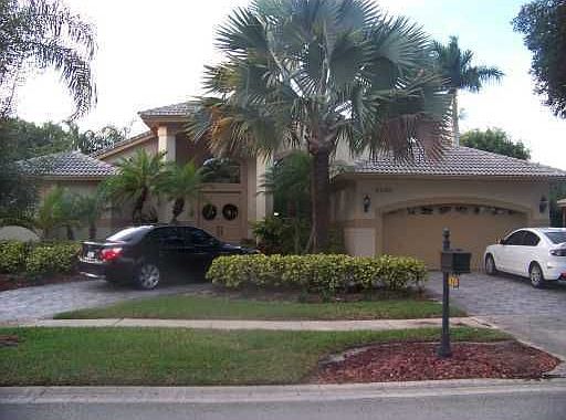 2nd image of 6354 NW 72nd Pl