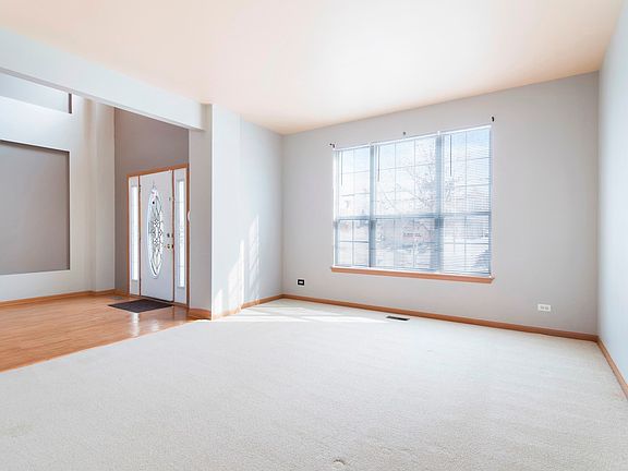 5th image of 6405 Grassmere Ln