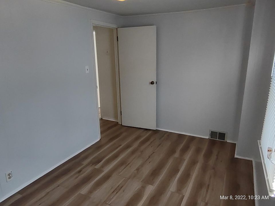 1st image of 1025 Spruce St