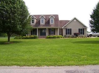 19503 Shed Church Rd, Marion, IL 62959