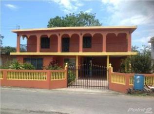 62 Calle Saturno, Vega Baja, PR 00693