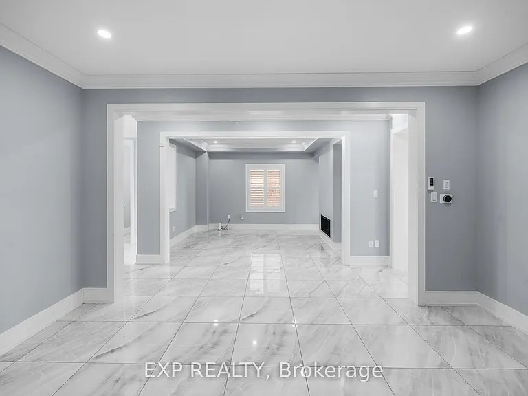 35 Tyndall Dr — Photo 6