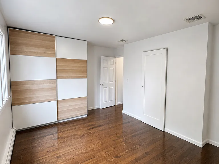 355 Great Kills Rd #2 — Photo 7